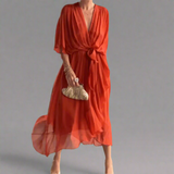 Dorselinde | Vestido Maxi Elegante con Escote Femenino