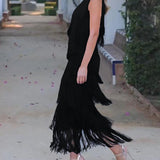Vestido de flecos elegante Maya con hombros al aire