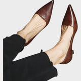 Ali Zapatos de Punta en Cuero