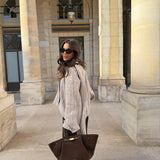 Suéter de punto Stockholm con bufanda en beige