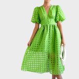 Isla Vestido de Encaje con Mangas Acampanadas