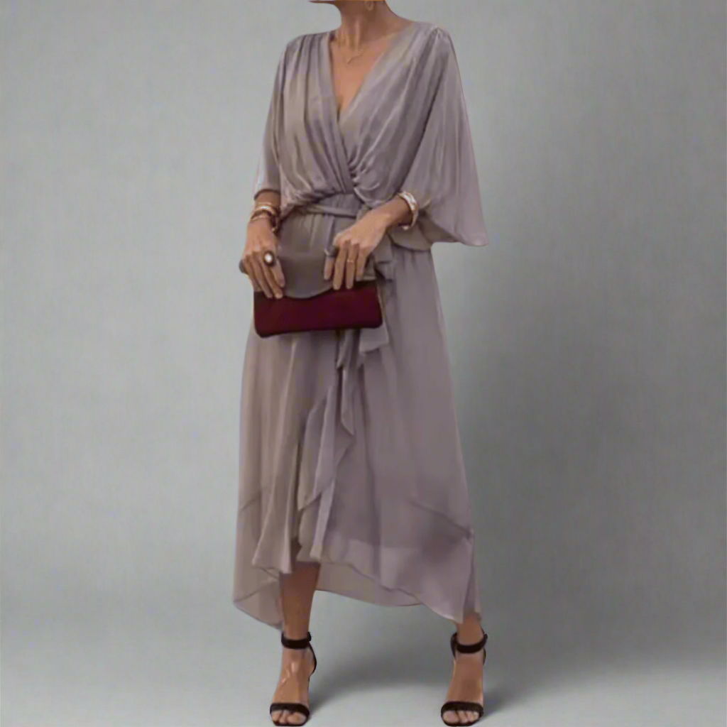 Dorselinde | Vestido Maxi Elegante con Escote Femenino