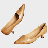Ali Zapatos de Punta en Cuero