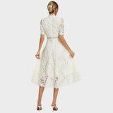 Soledade Vestido Midi de Encaje