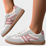 Lorena Zapatillas con Cordones
