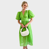 Isla Vestido de Encaje con Mangas Acampanadas