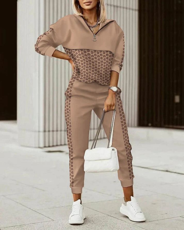 Conjunto deportivo cómodo y moderno para mujeres