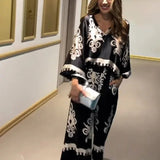 MILANI – CONJUNTO DE PANTALONES CON ESTAMPADO IRREGULAR