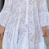 Fawna – Vestido Mini Bordado con Volantes