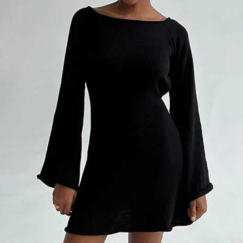 Vestido Mini de Manga Larga para Mujeres con Escote Amplio y Puños Acampanados