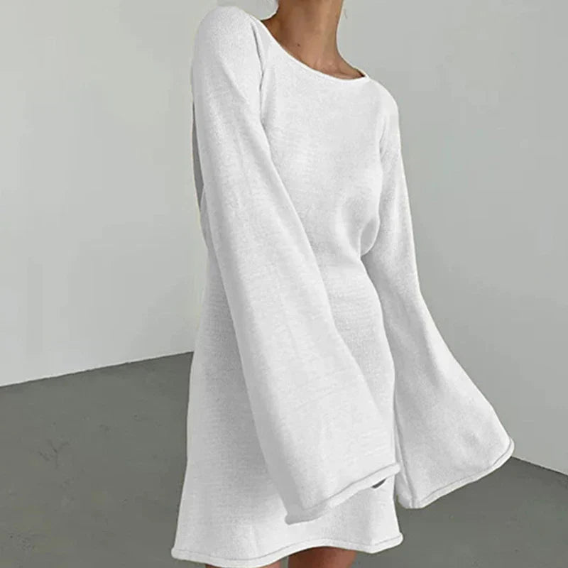 Vestido Mini de Manga Larga para Mujeres con Escote Amplio y Puños Acampanados