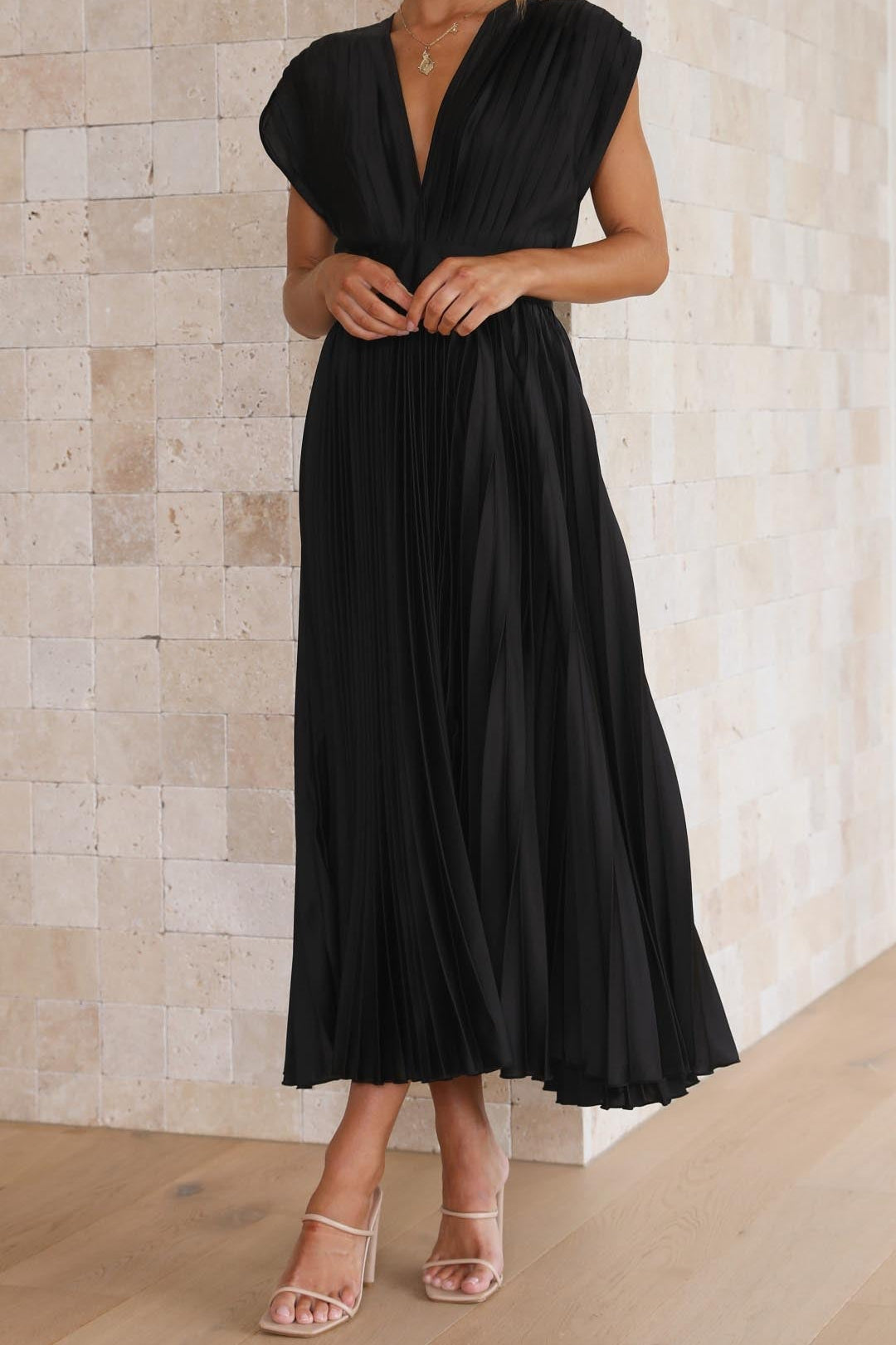 Violeta | Elegante vestido plisado