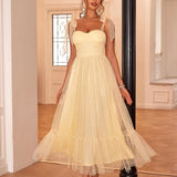 Carmen - Elegante Vestido de Malla