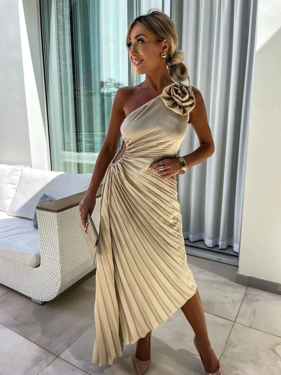 Dariella | Vestido Floral Romántico de Un Hombro