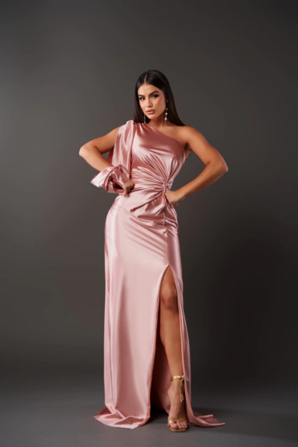 Isabelle - Vestido Elegante con Finesse