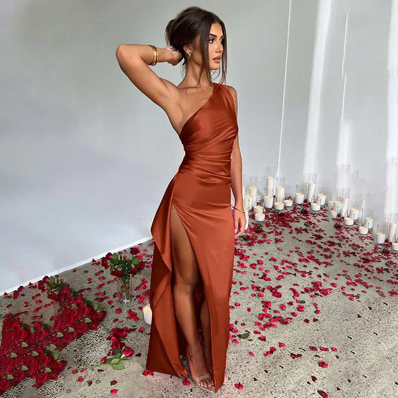 Inez - Elegante Vestido Maxi de Un Hombro